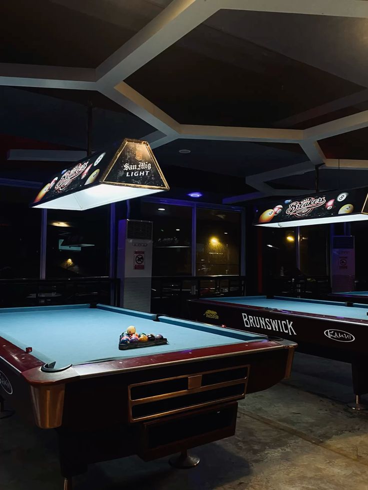 Thumbnail 1 - 8 Ball Pool Club